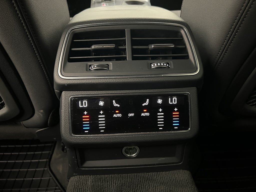 Vehicle Image 27
