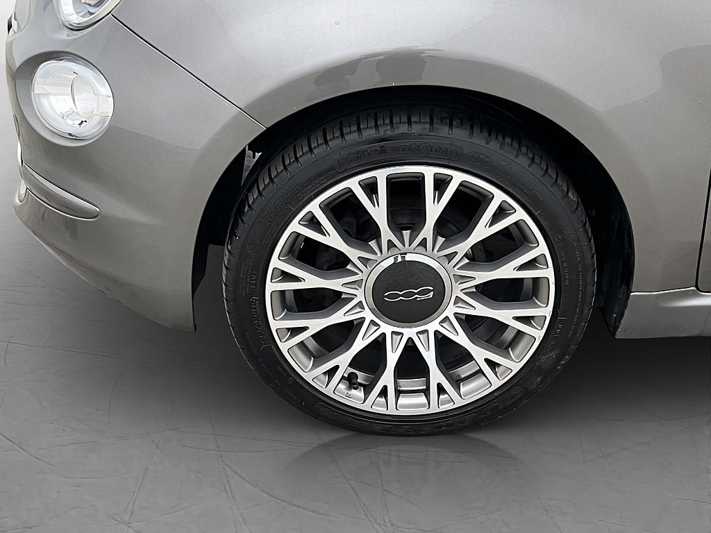 Vehicle Image 21