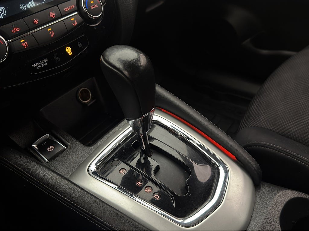 Vehicle Image 20