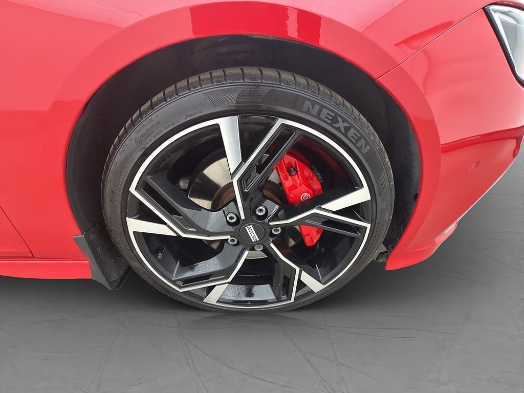 Vehicle Image 35