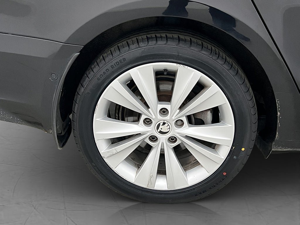 Vehicle Image 31
