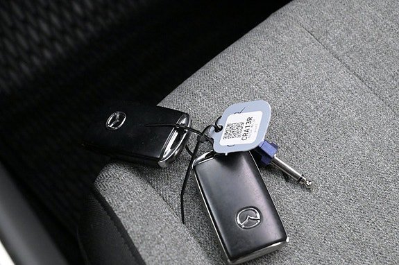 Vehicle Image 19