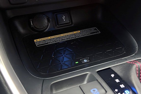 Vehicle Image 26