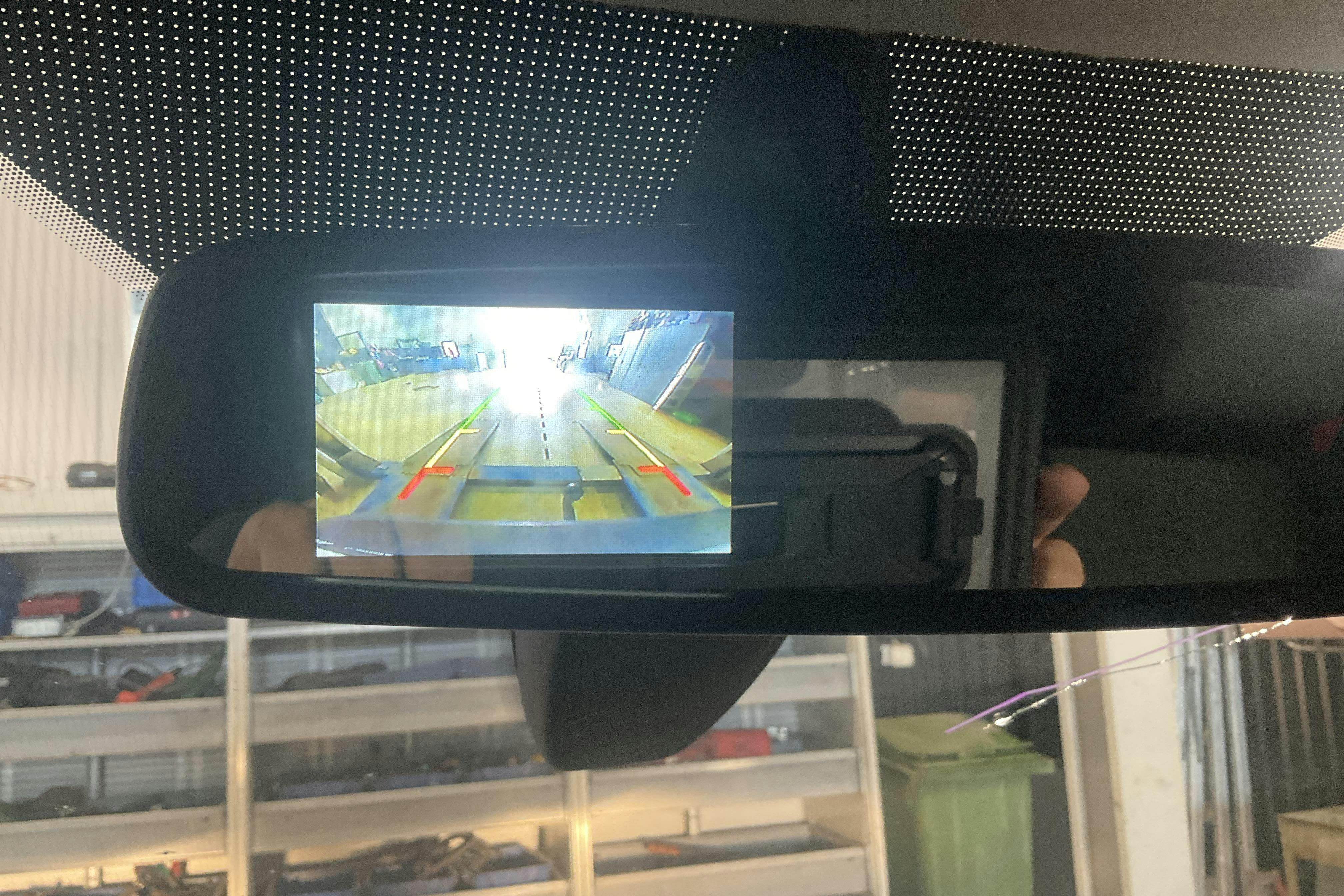 Vehicle Image 11