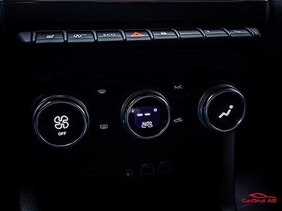 Vehicle Image 27
