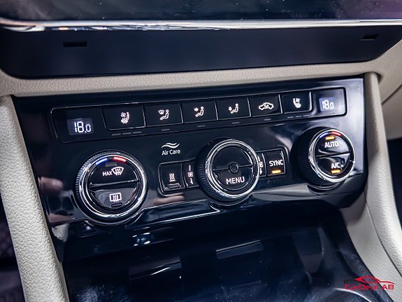 Vehicle Image 29