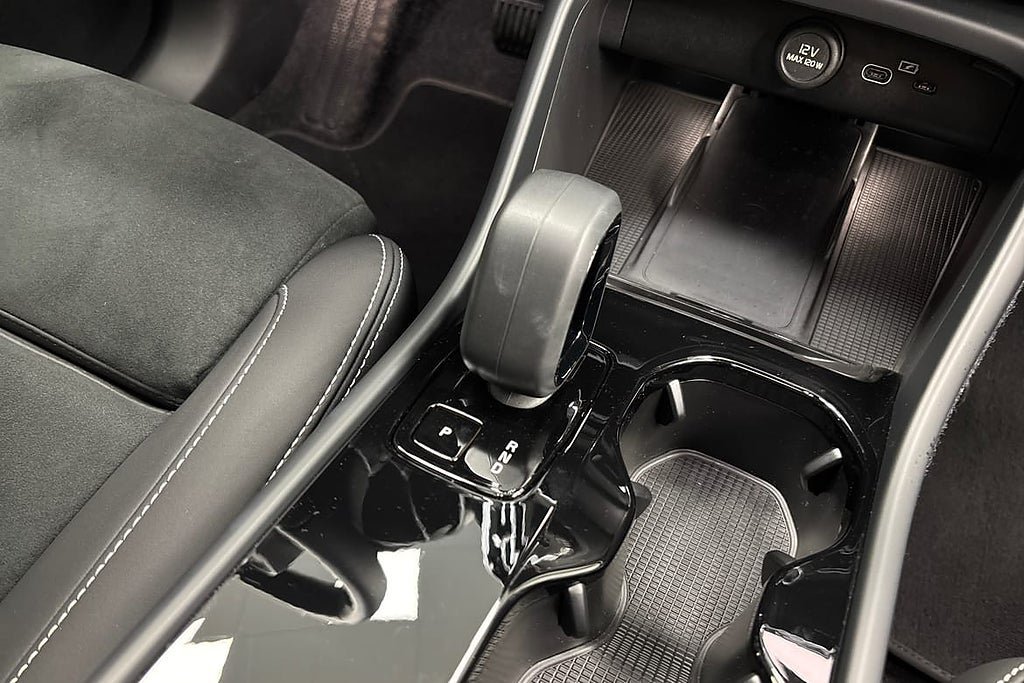 Vehicle Image 11