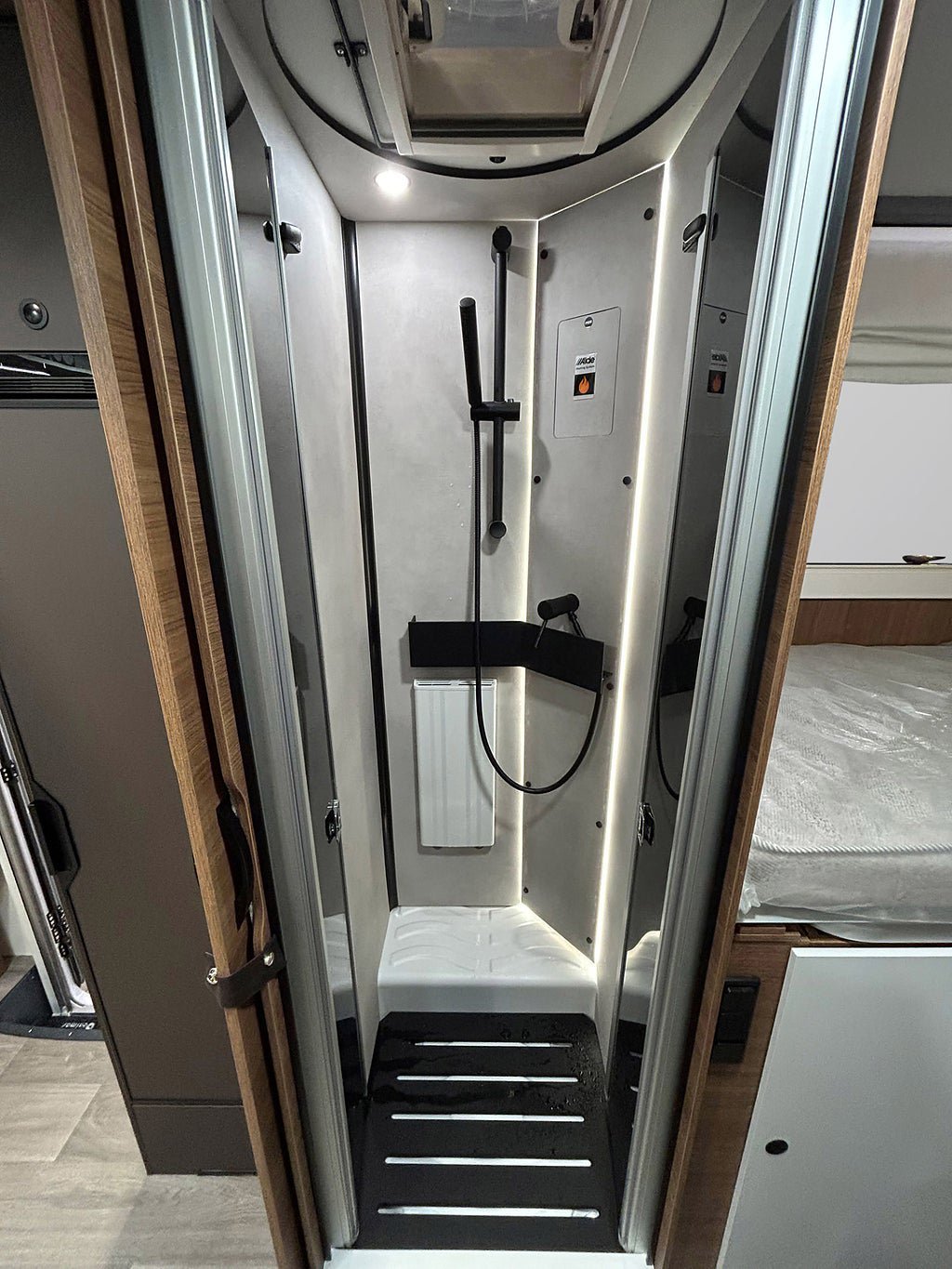 Vehicle Image 31
