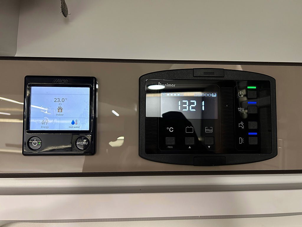 Vehicle Image 36