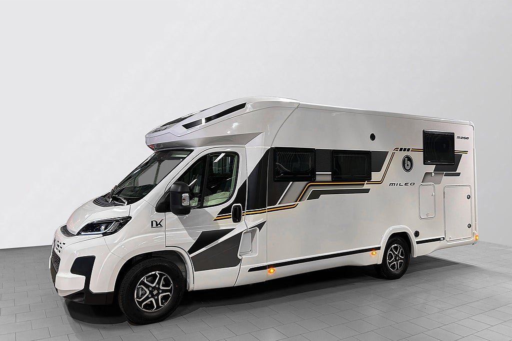 Vehicle Image 48