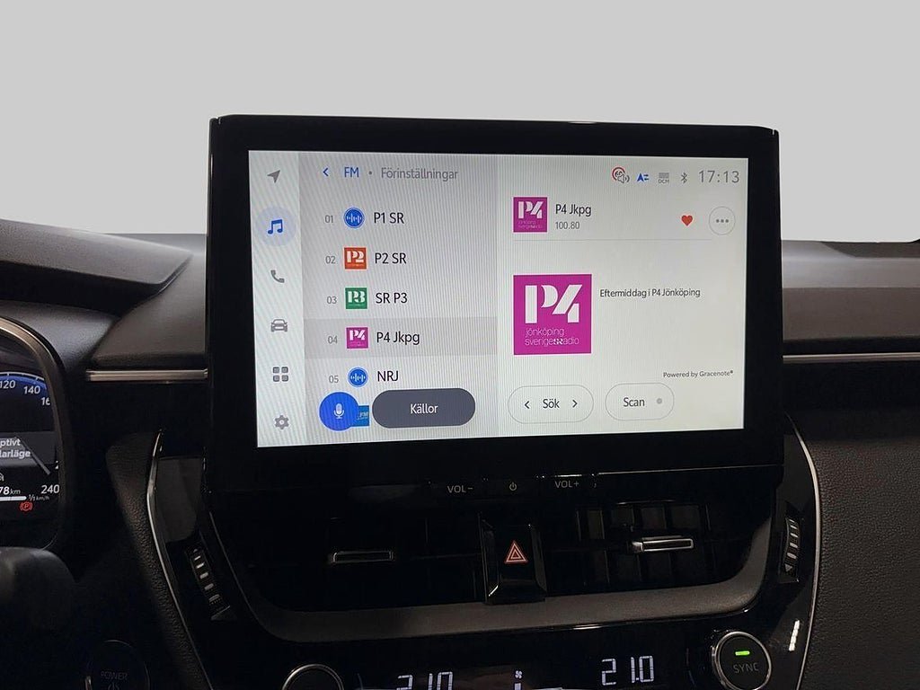 Vehicle Image 16