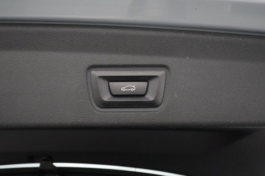 Vehicle Image 29