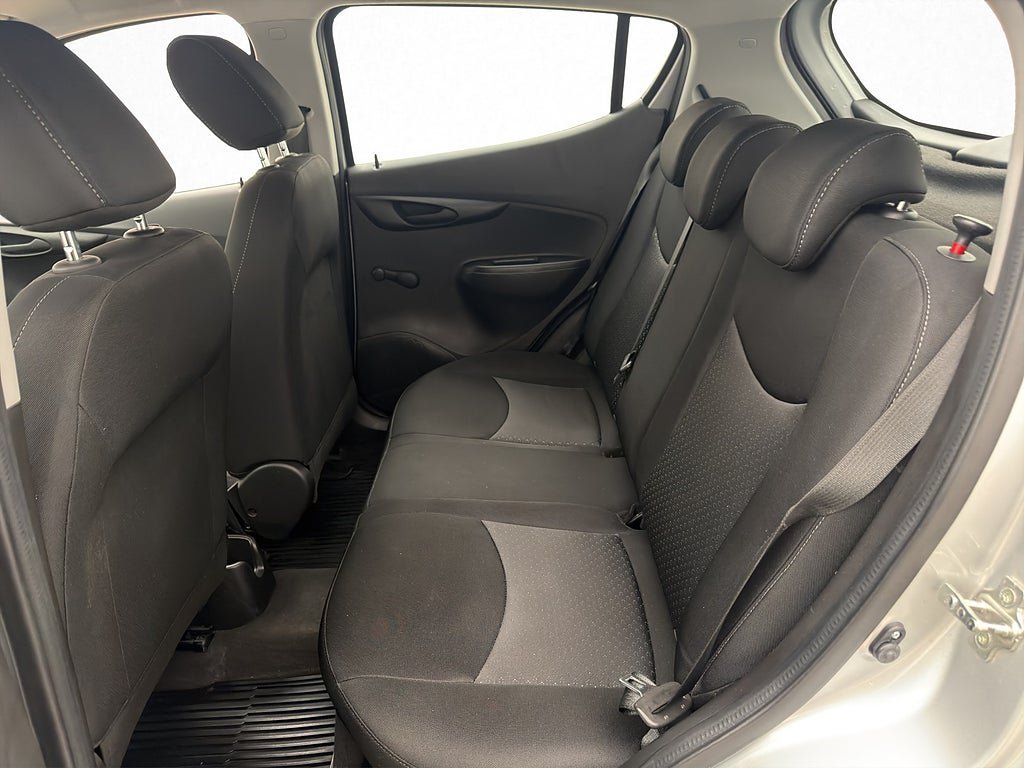 Vehicle Image 20