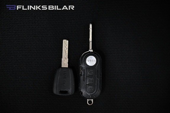 Vehicle Image 24