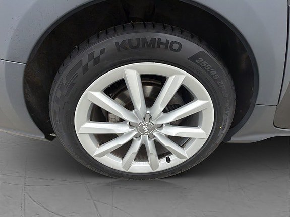 Vehicle Image 31