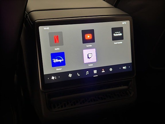 Vehicle Image 31