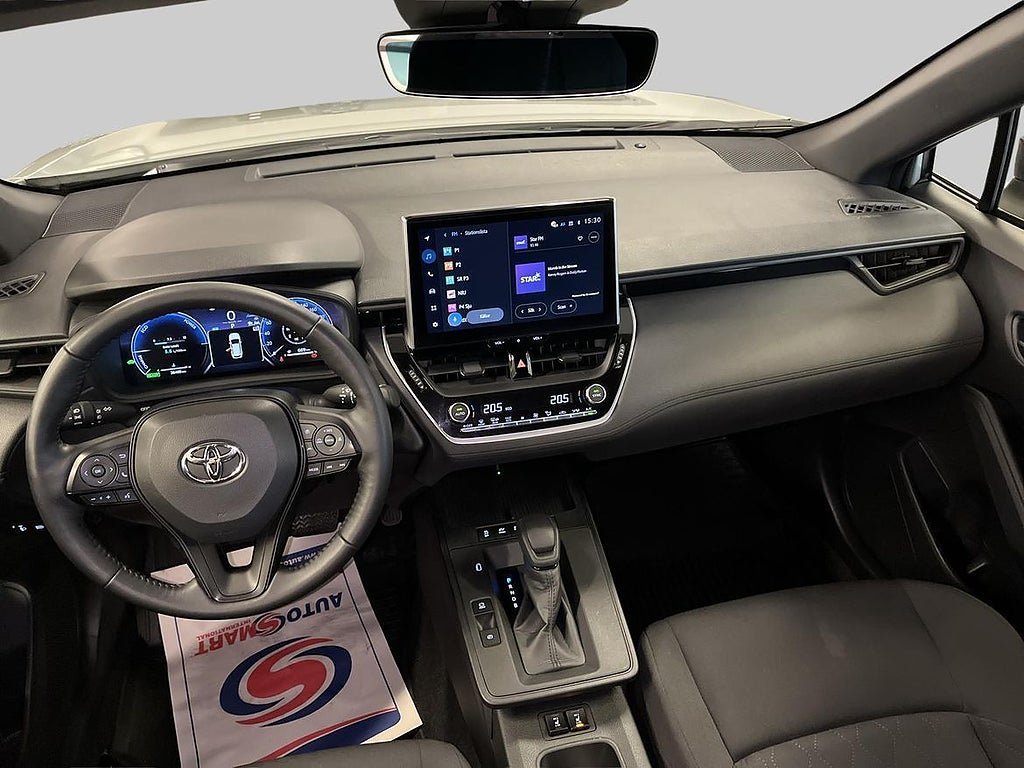 Vehicle Image 11