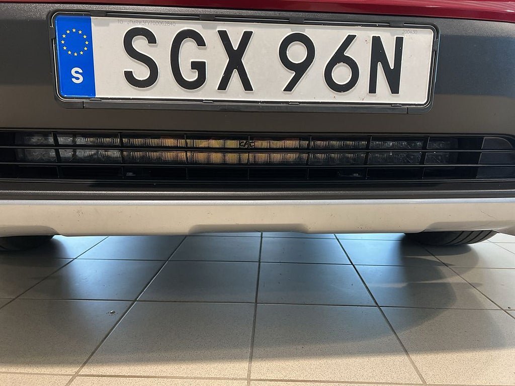 Vehicle Image 25