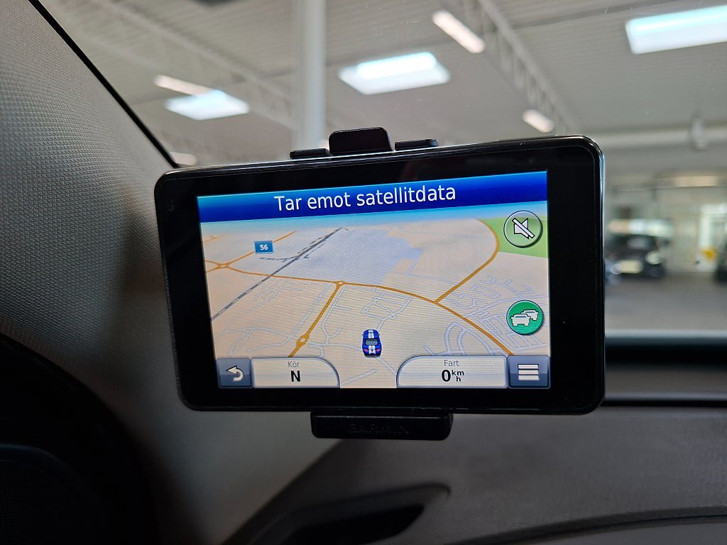 Vehicle Image 22