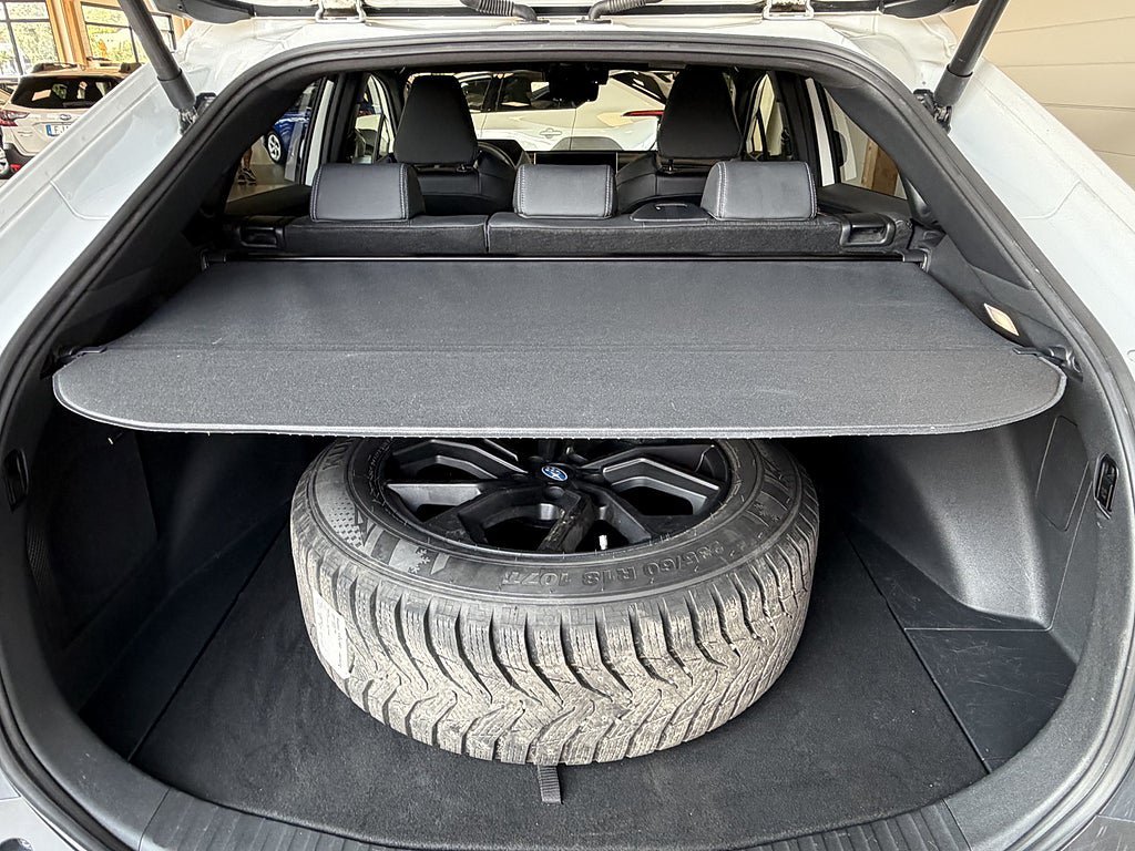 Vehicle Image 12