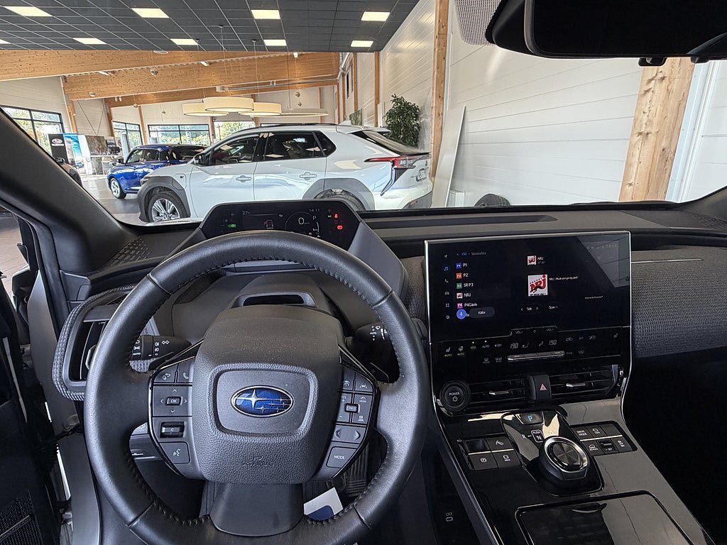 Vehicle Image 13