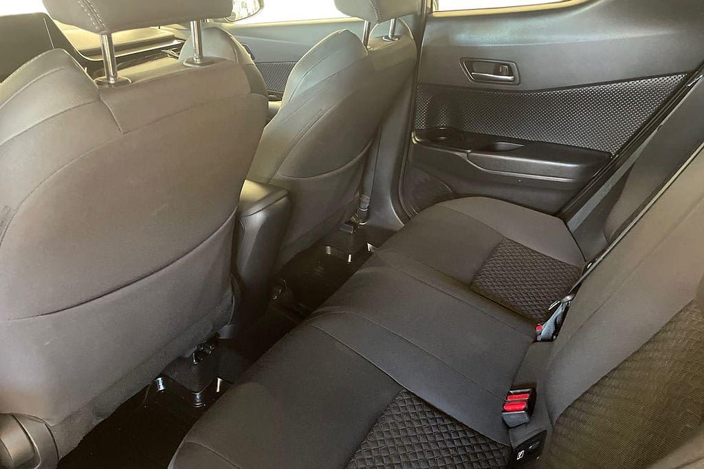 Vehicle Image 13