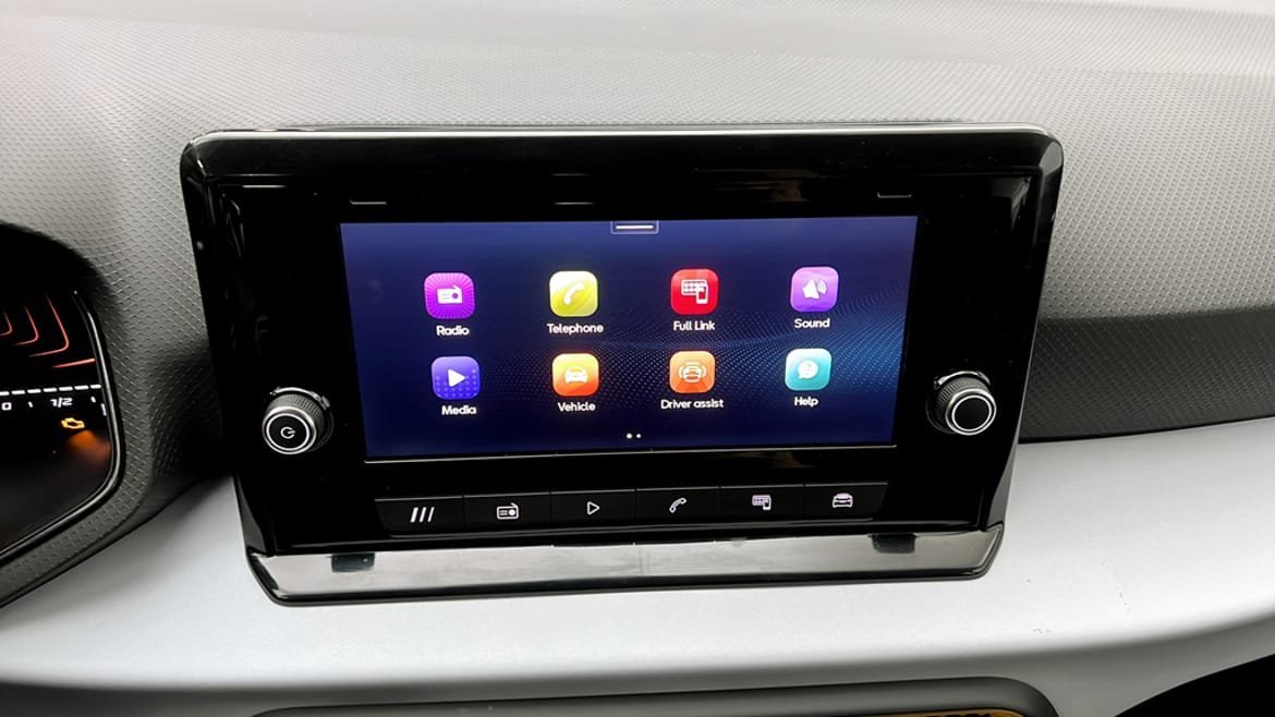 Vehicle Image 13