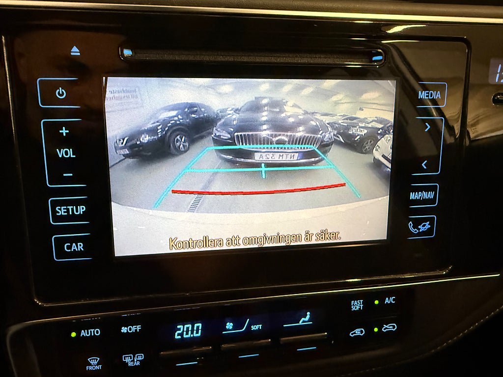 Vehicle Image 23