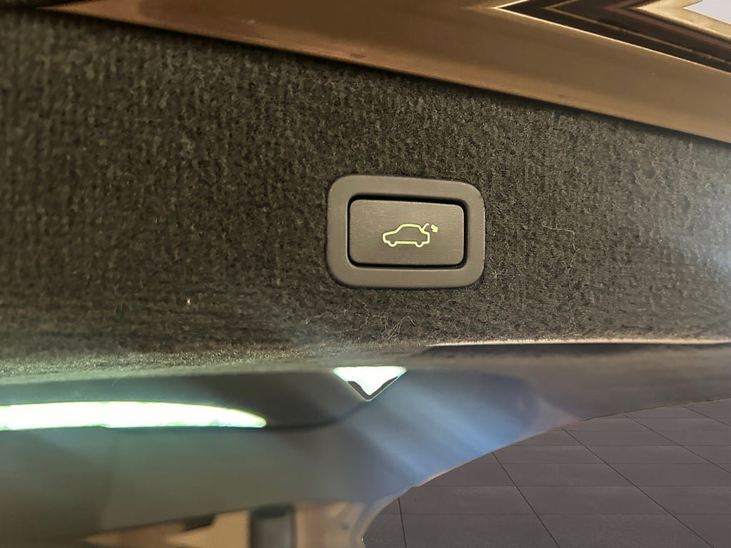 Vehicle Image 27