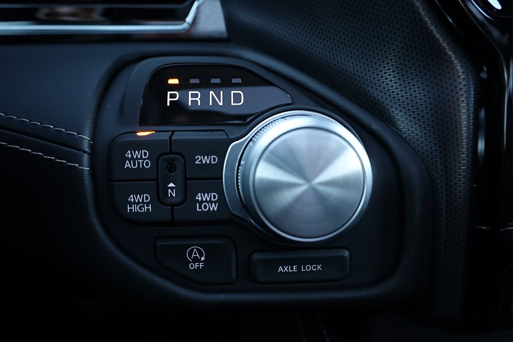 Vehicle Image 28