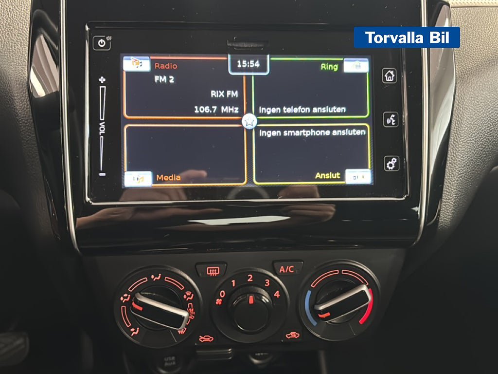 Vehicle Image 13
