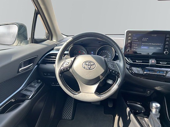 Vehicle Image 9