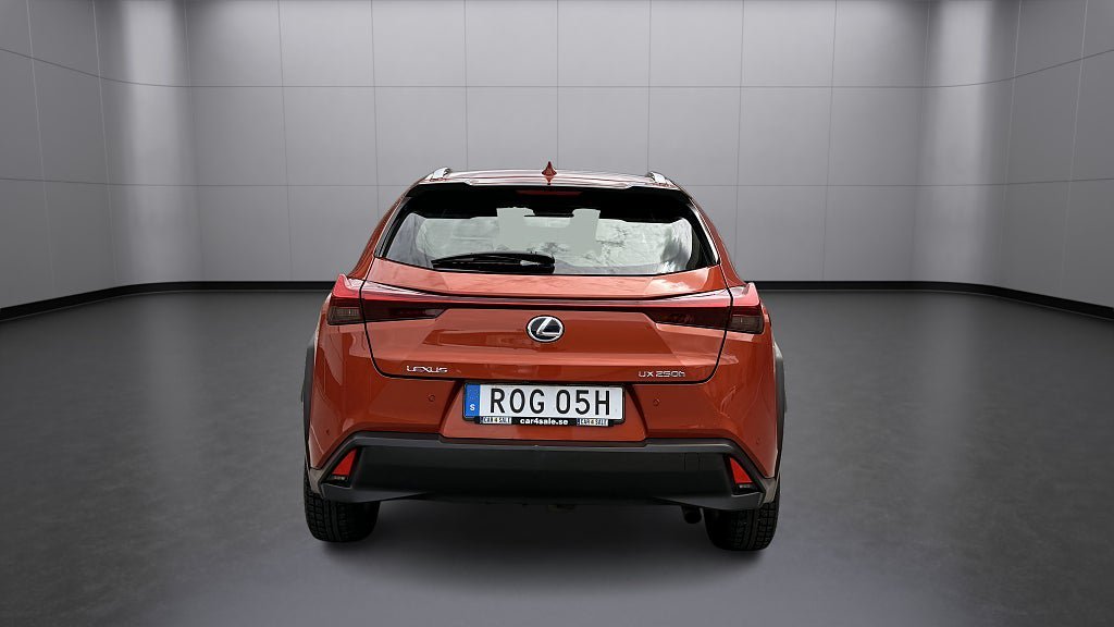 Vehicle Image 4