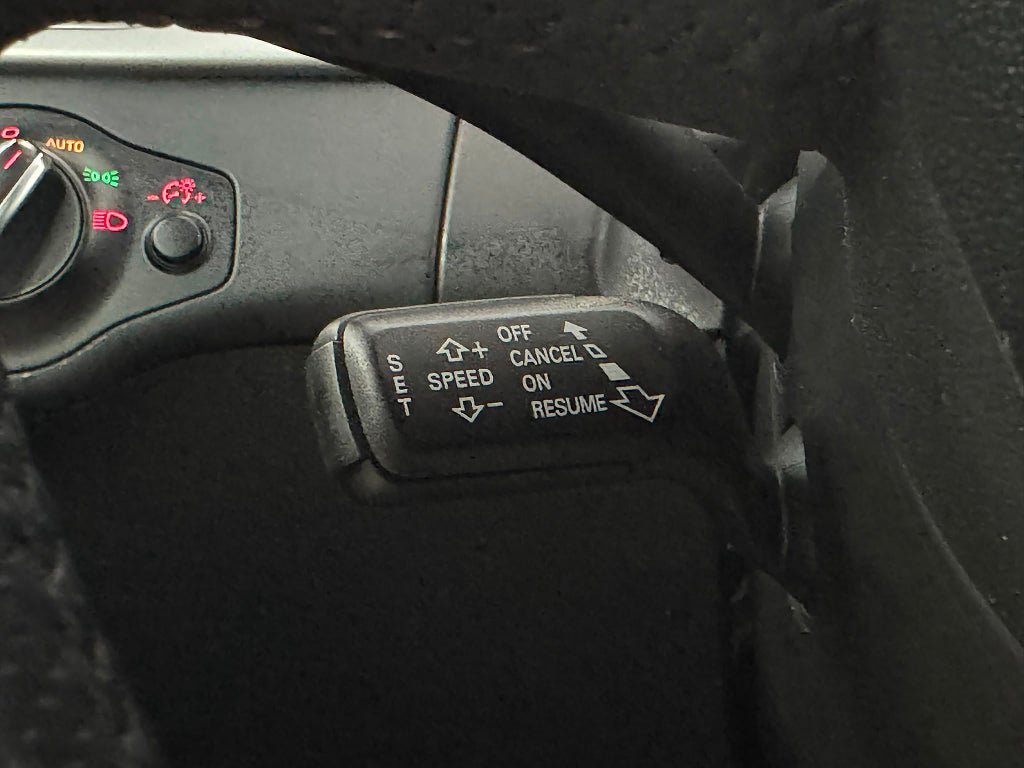 Vehicle Image 26