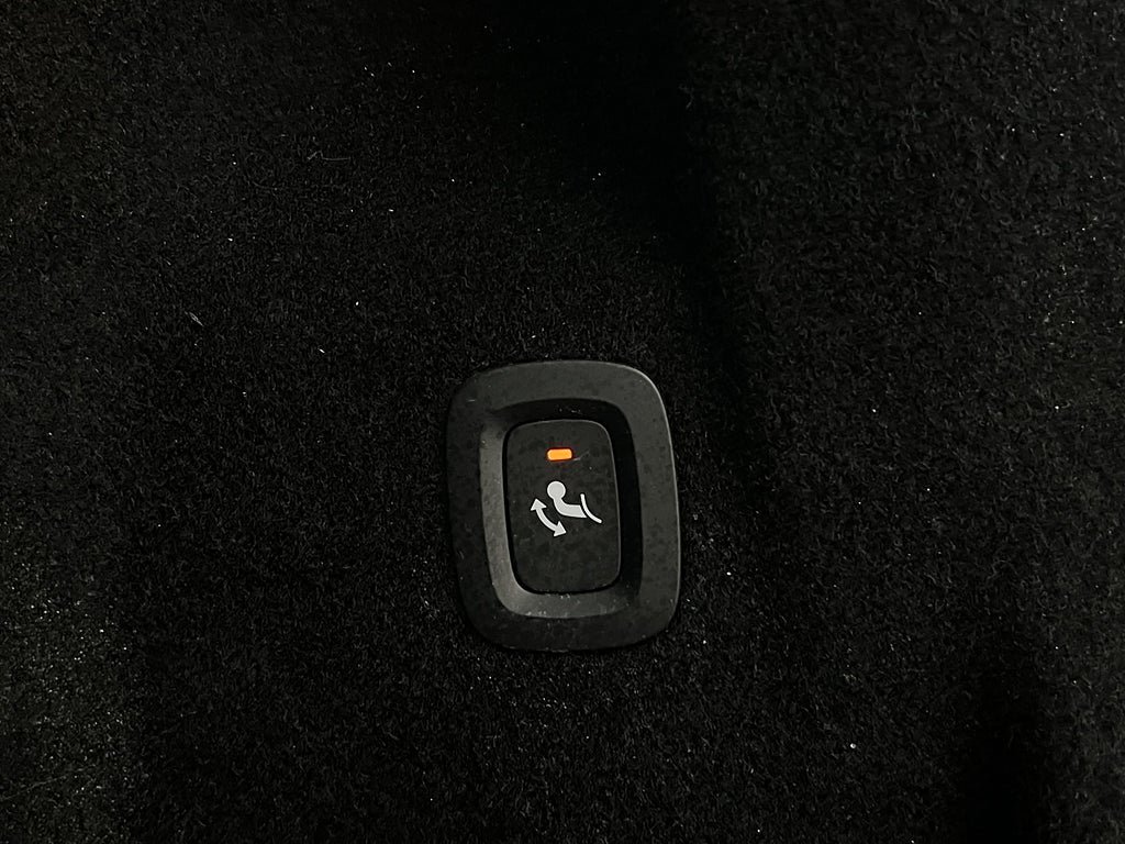 Vehicle Image 27