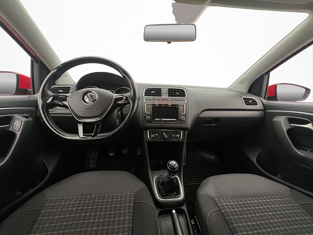 Vehicle Image 12