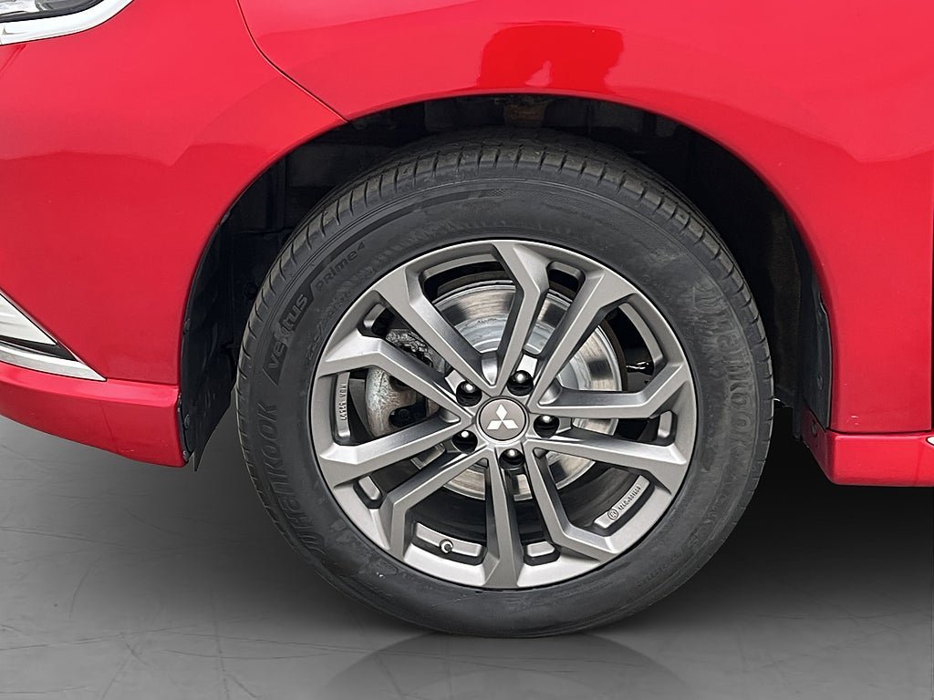 Vehicle Image 30