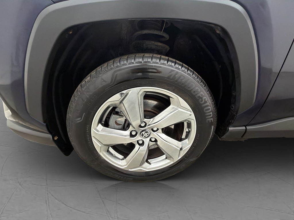 Vehicle Image 31