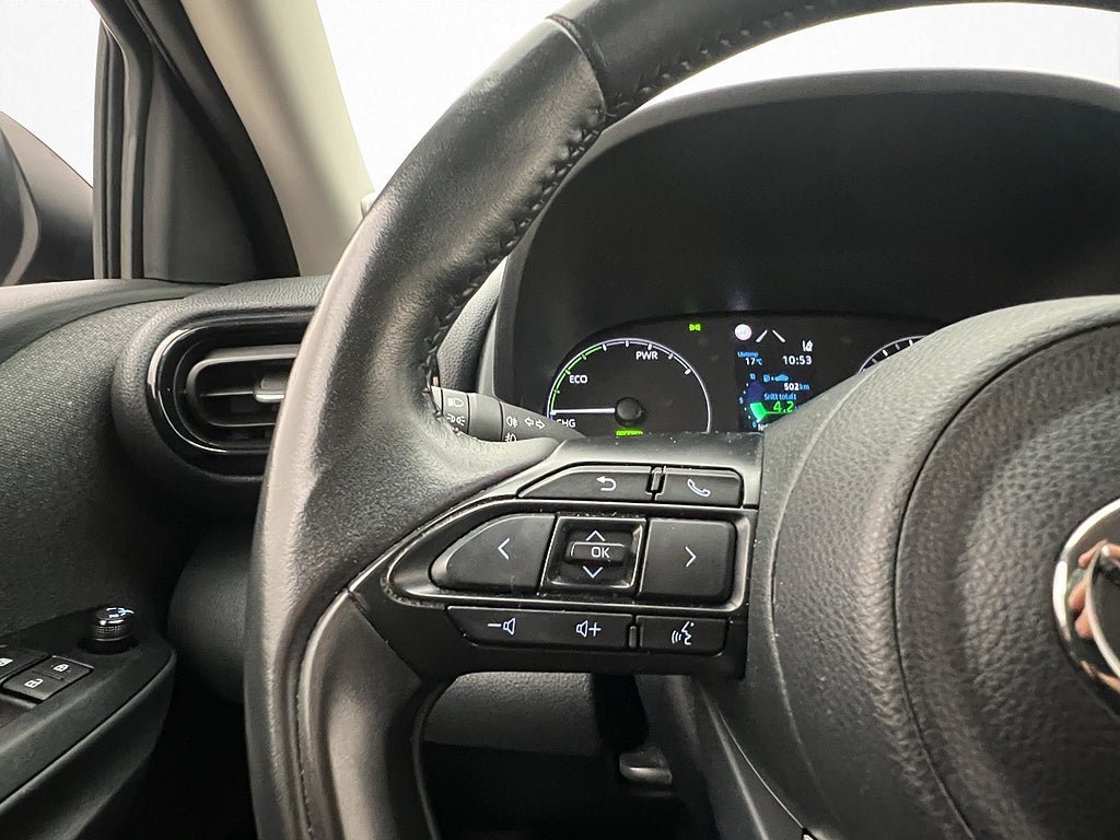 Vehicle Image 15