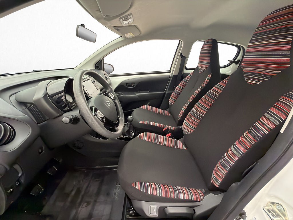 Vehicle Image 11