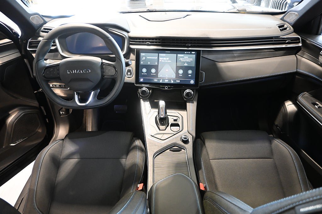 Vehicle Image 9
