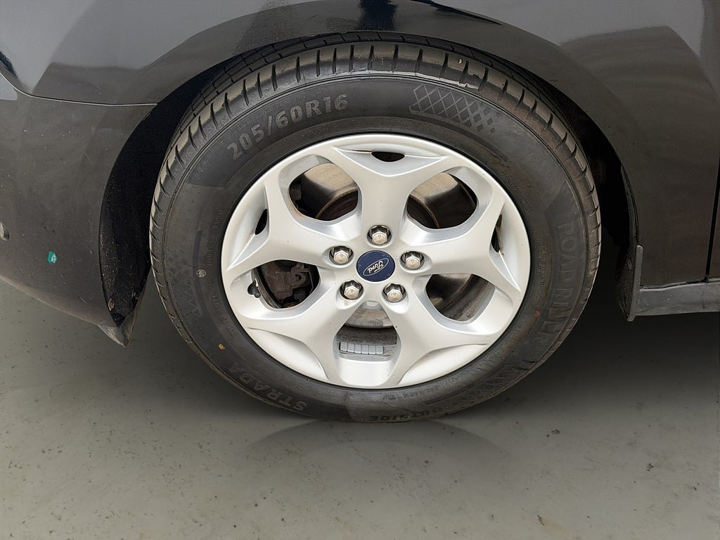 Vehicle Image 31