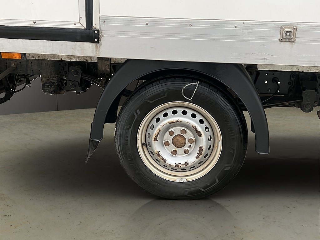 Vehicle Image 31