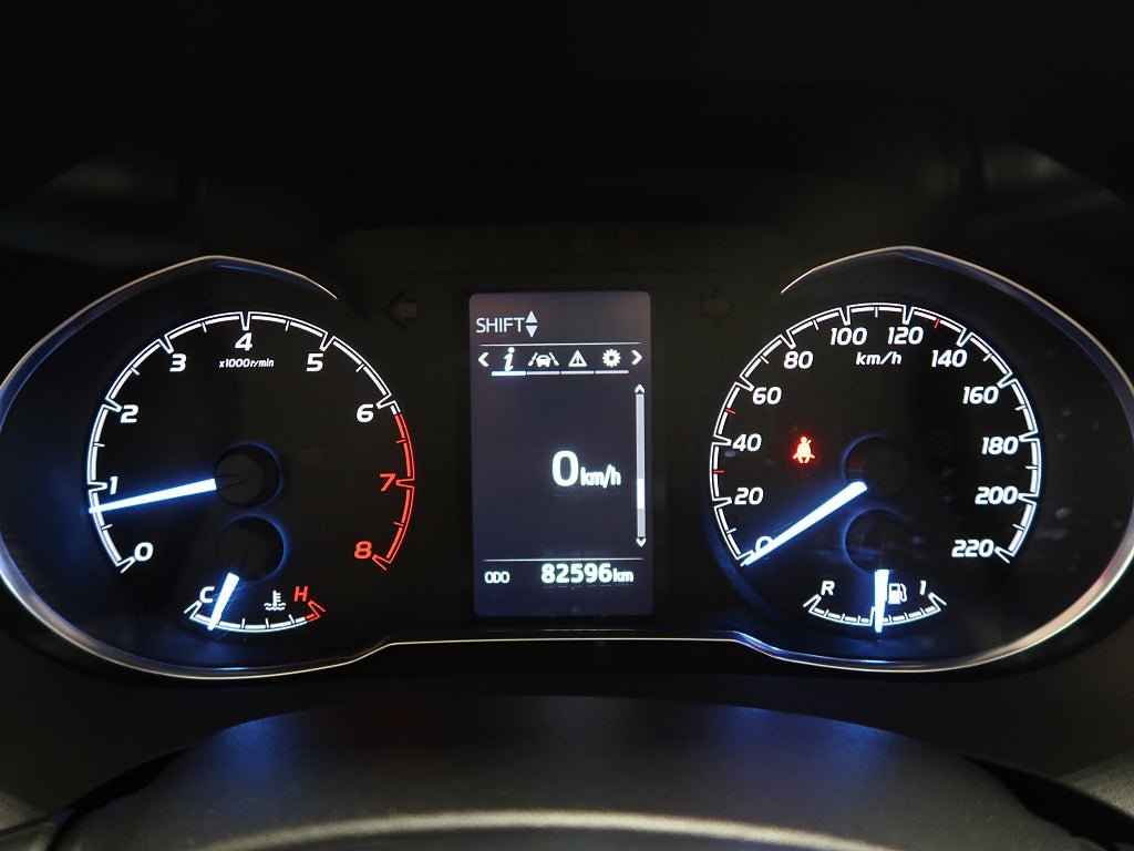 Vehicle Image 18