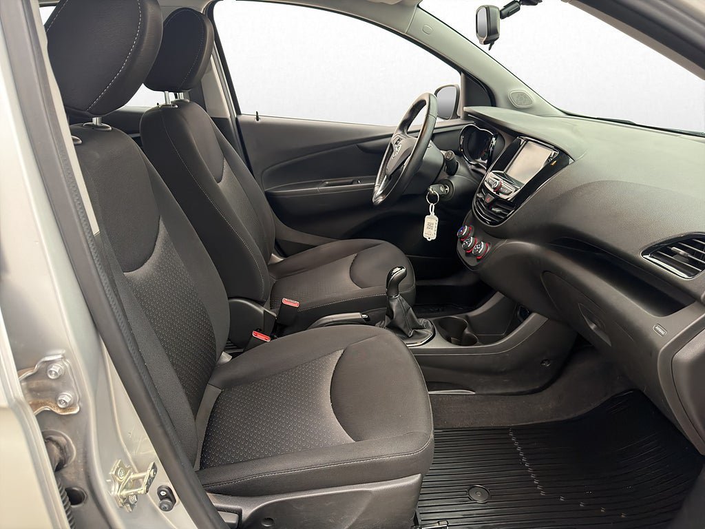 Vehicle Image 19