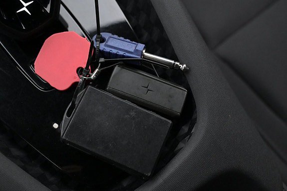 Vehicle Image 24