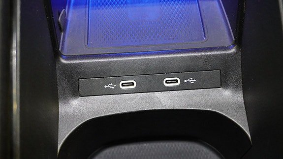Vehicle Image 20