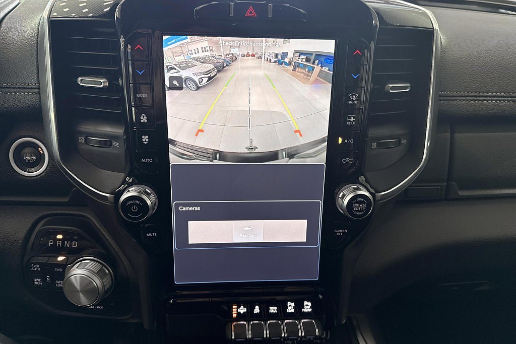 Vehicle Image 19