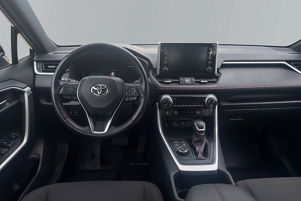 Vehicle Image 12