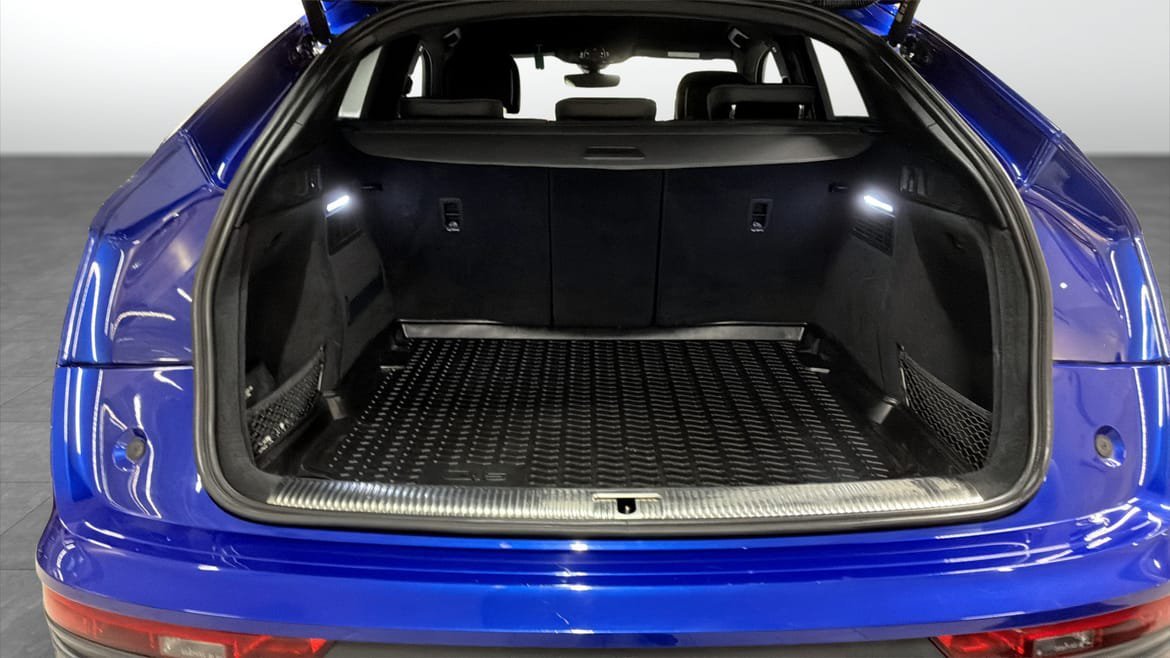 Vehicle Image 13